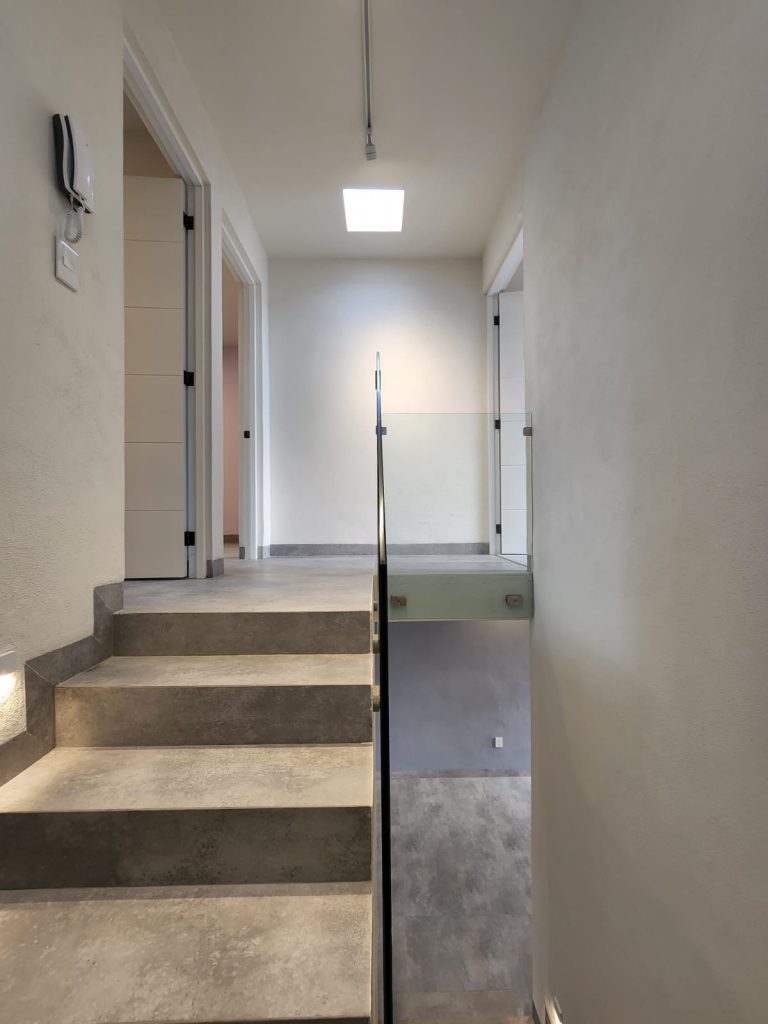 qalb-canadas-house-M15-30-011