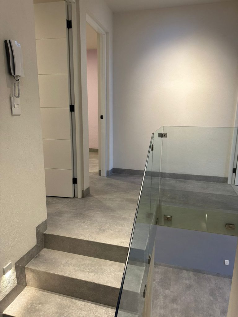 qalb-canadas-house-M15-30-5