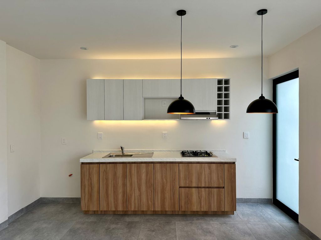 qalb-canadas-house-M15-31-6